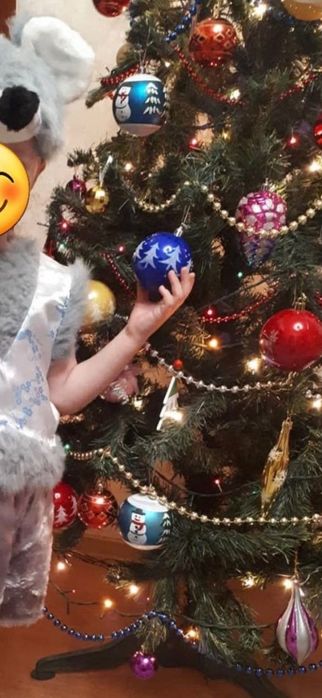 Продам елку искусственную ПВХ 165 см