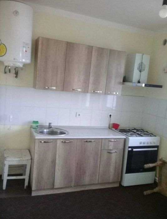 Сдается коттедж 2 соток имеется 3 комнат Ориентир Битонка