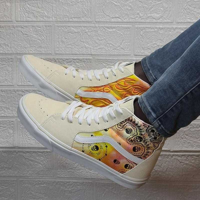 НОВИ Vans Sk8-Hi ОРИГИНАЛНИ дамски кецове - 37 и 38