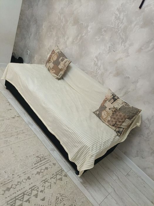 Продам срочно диван