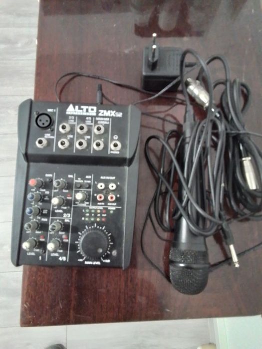 Mini stație de amplificare alto zmx 52 + microfon