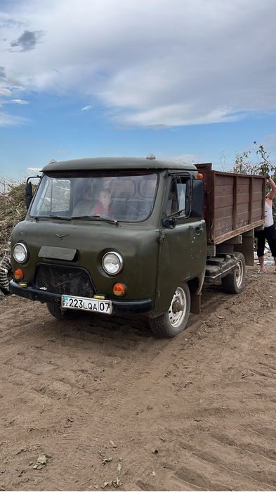 Продам уаз на ходу