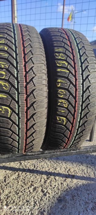 Vând anvelope iarna 185/60/15 185/60r15 SEMPERIT