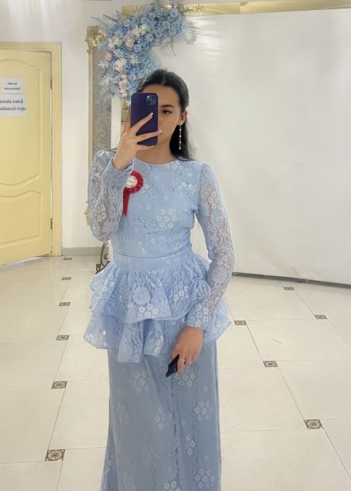 Вечернее платье