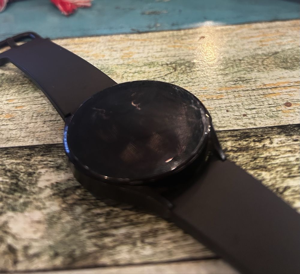 Смарт часовник Samsung Galaxy watch 4