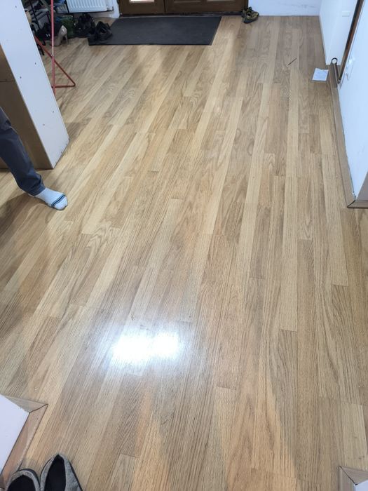 Donez parchet laminat