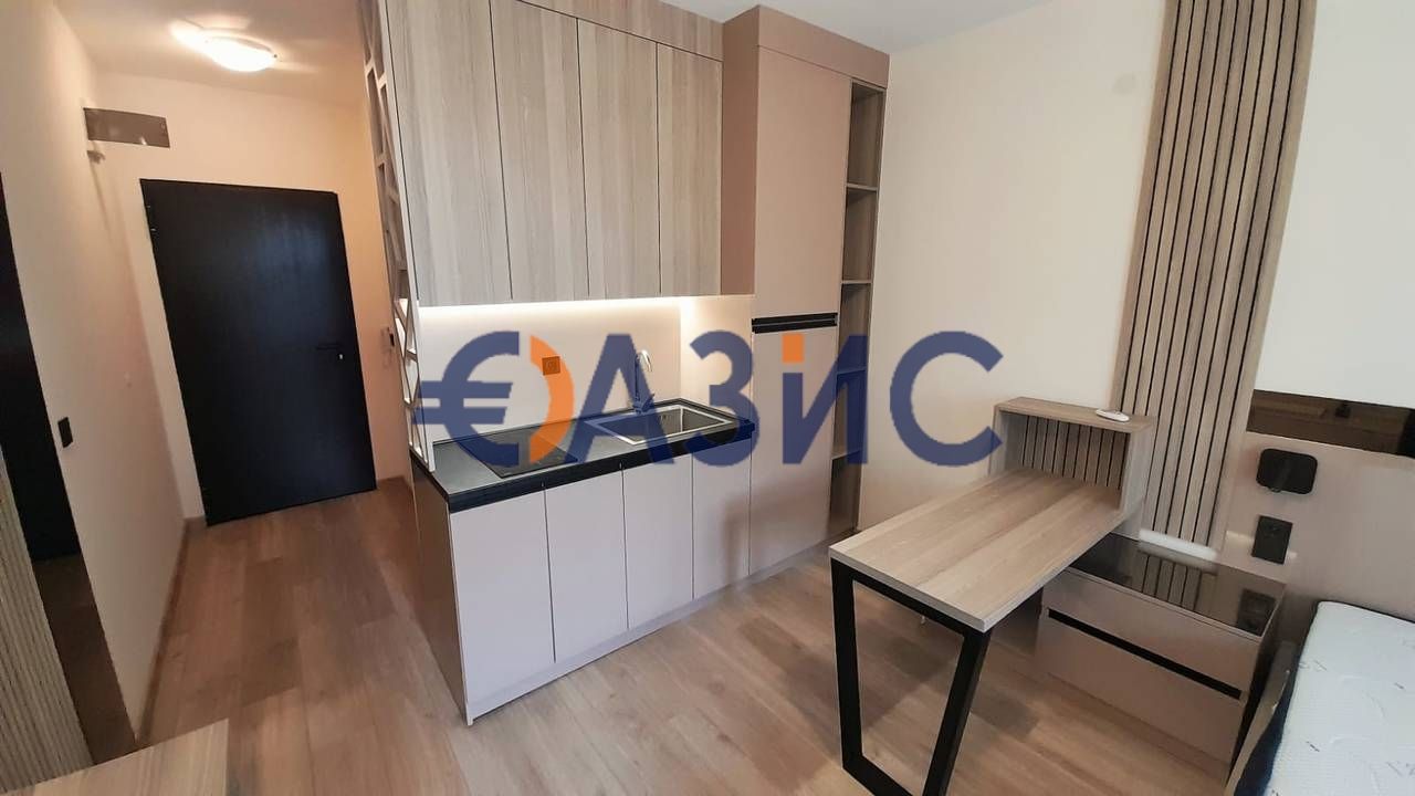 Продава се Едностаен апартамент в Свети Влас - 35 кв.м за 1672 €/кв.м - Снимка #4
