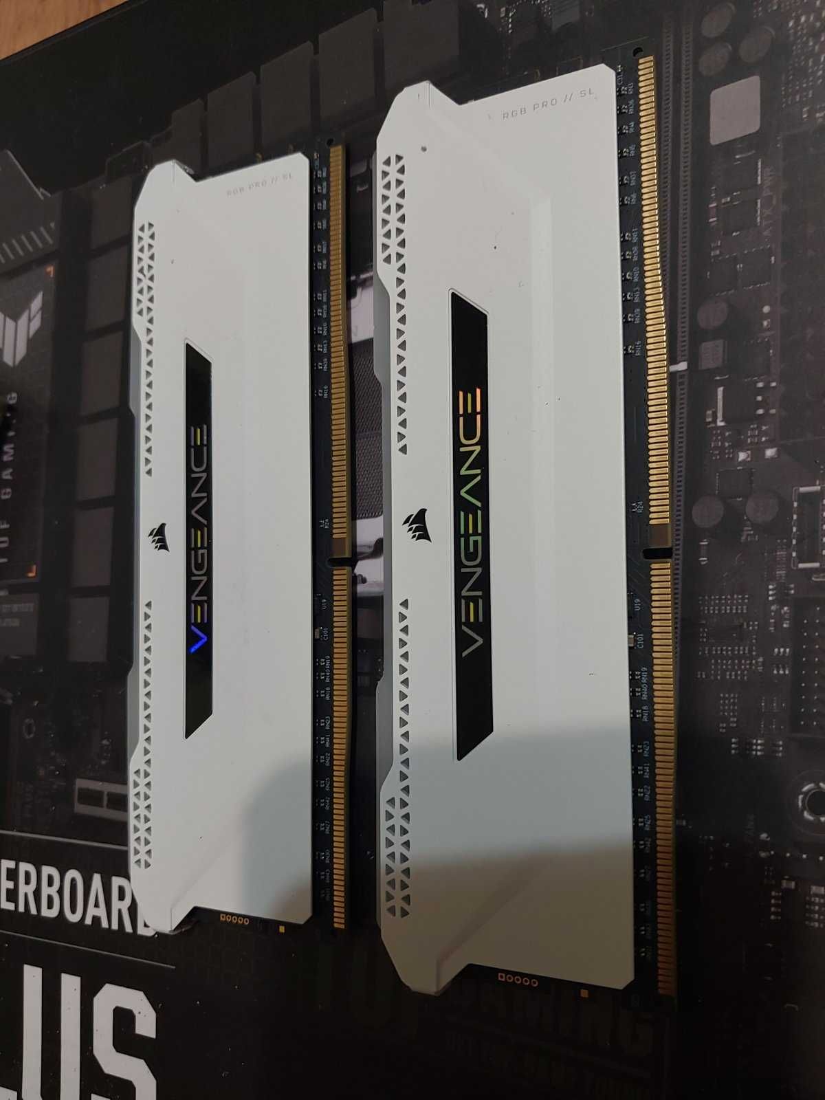 32GB DDR4 G.Skill TridentZ, Corsair Vengance RGB, 3600Mhz, CL18