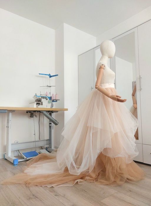 Булчинска рокля Бална пола Екрю Бежаво Пухкава Обемна Тюл Омбре