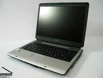Laptop Toshiba Satellite A100-528. Funcțional, pentru software vechi
