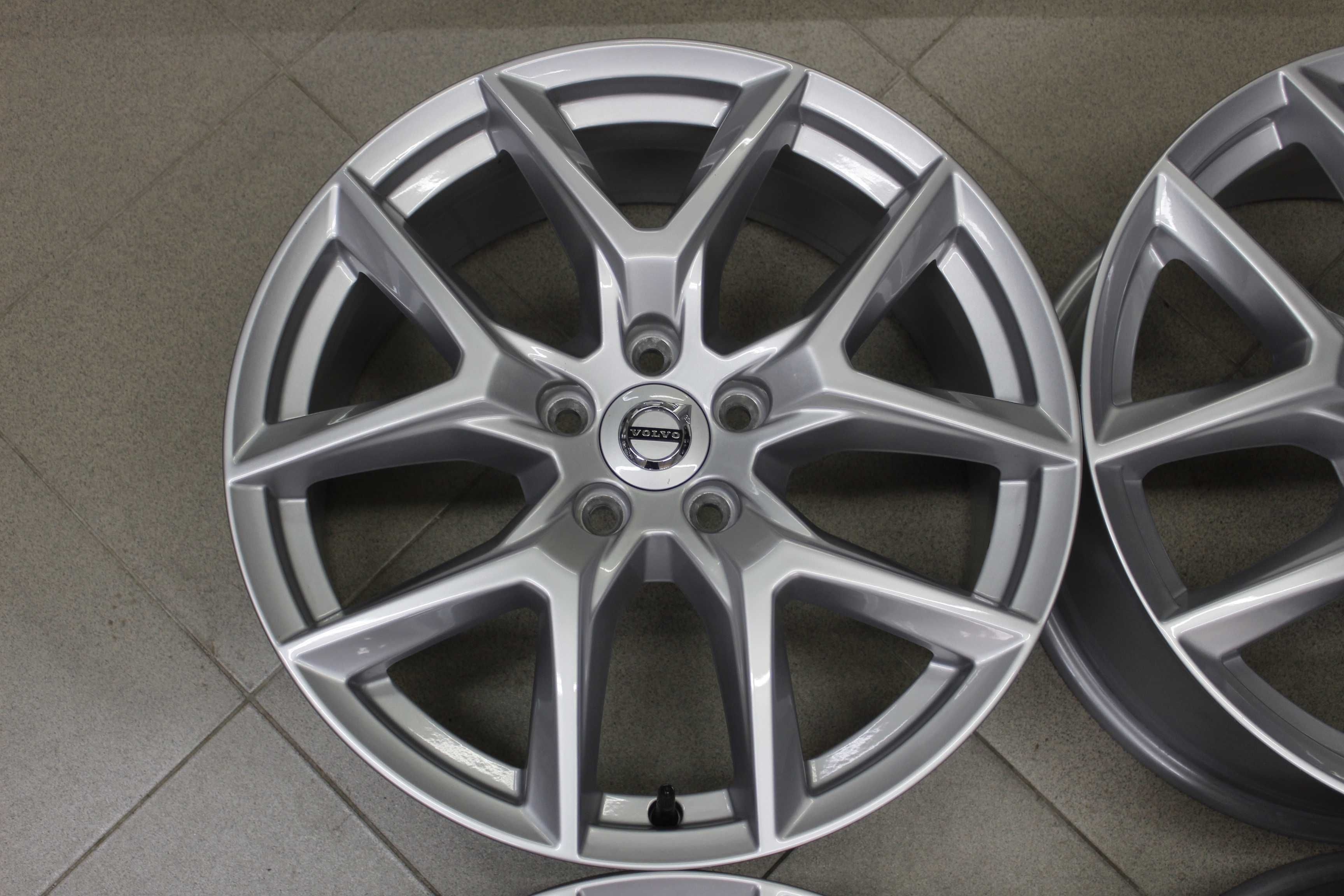 Джанти 18" Volvo XC40, XC60, V60 Cross Country