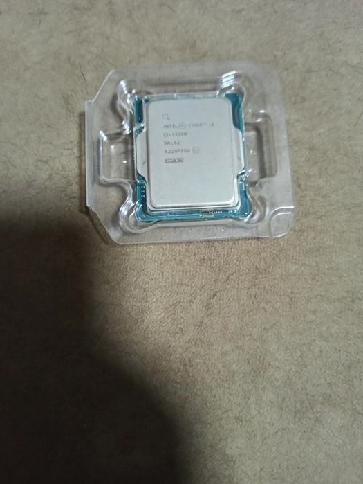Процессор intel core i3 12100