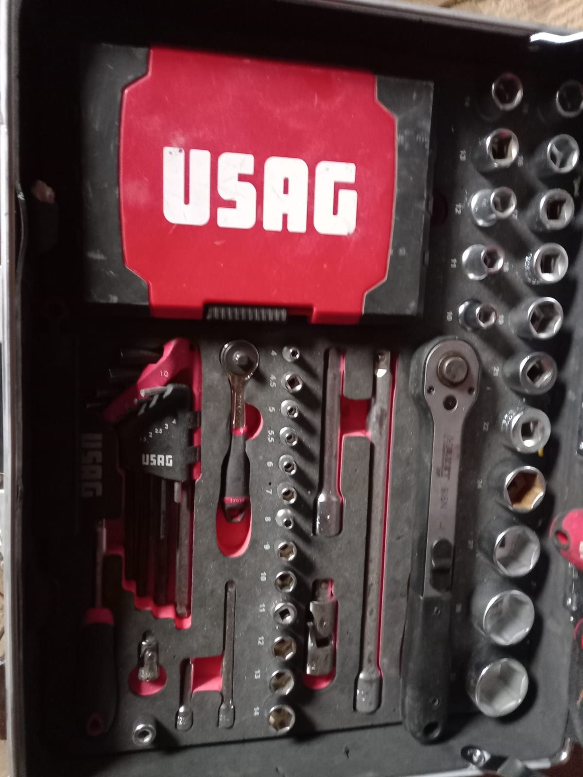 Valiza USAG cu set de scule