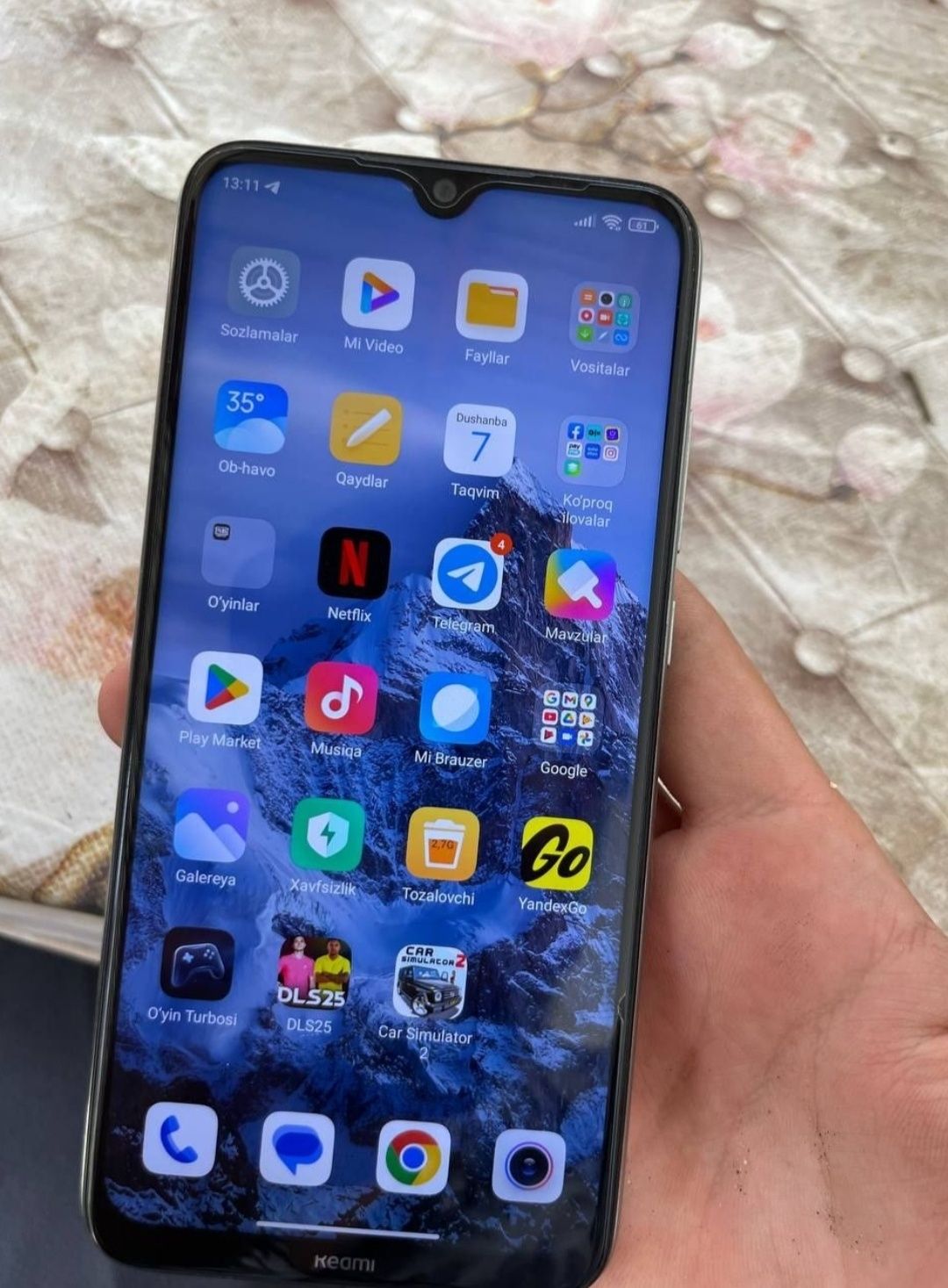 Redmi note 8  iphonega 8 yoki se ga  abmen bor