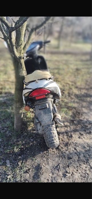 De vanzare scuter Aprilia Rally de 50cc