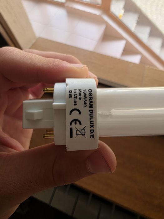 Икономична крушка Dulux D/E, Osram, Стъкло, G24Q-2, 18 W, 4000K, 4 пин