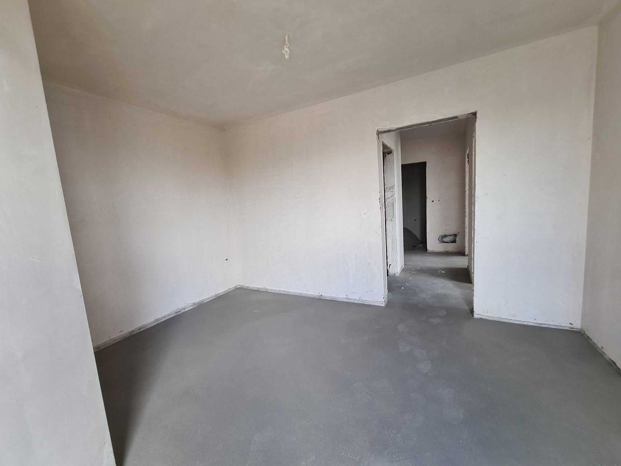 Продава се Тристаен апартамент в Хасково, Любен Каравелов - 87 кв.м за 899 €/кв.м - Снимка #5