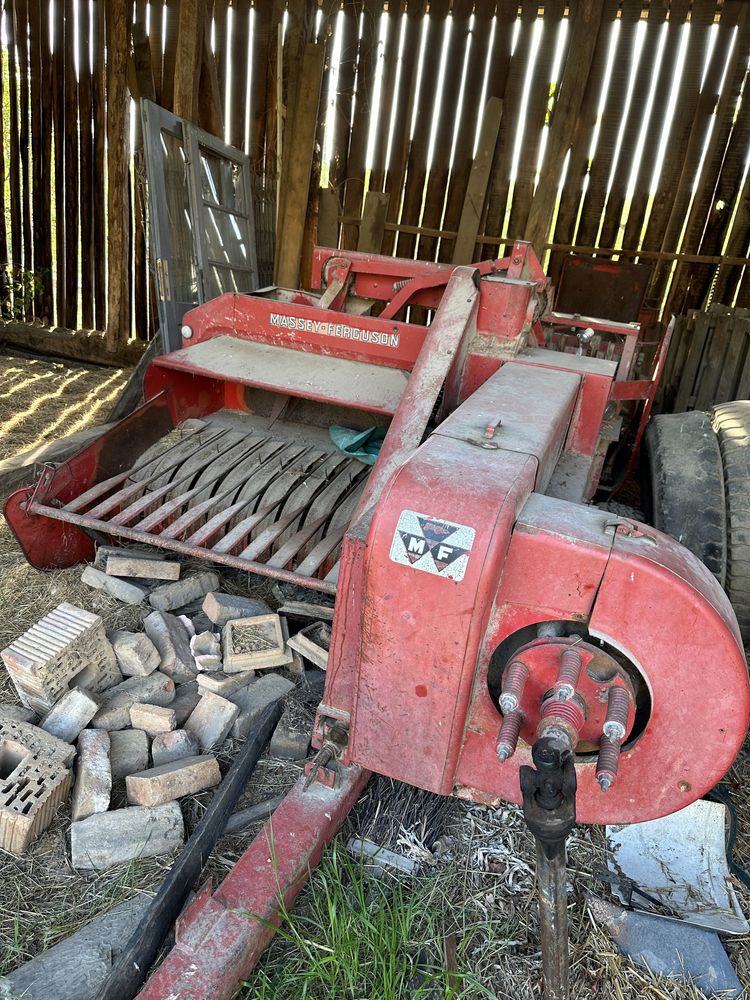 Vand presa de balotat, Massey Ferguson