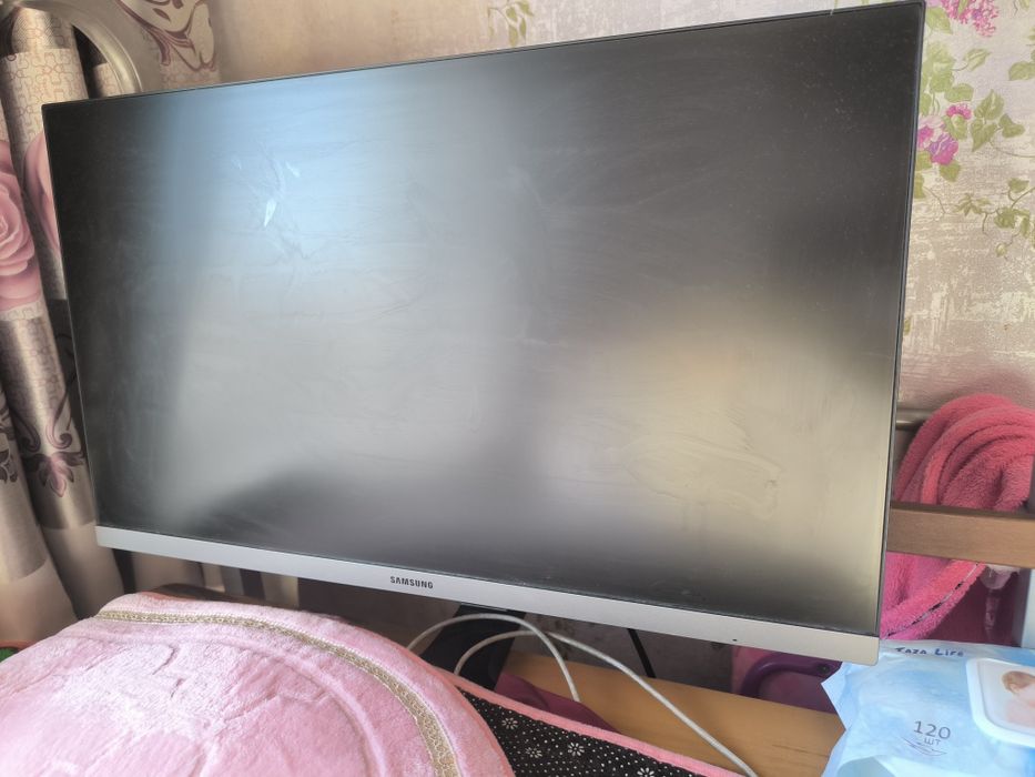 Игравой монитор Samsung
