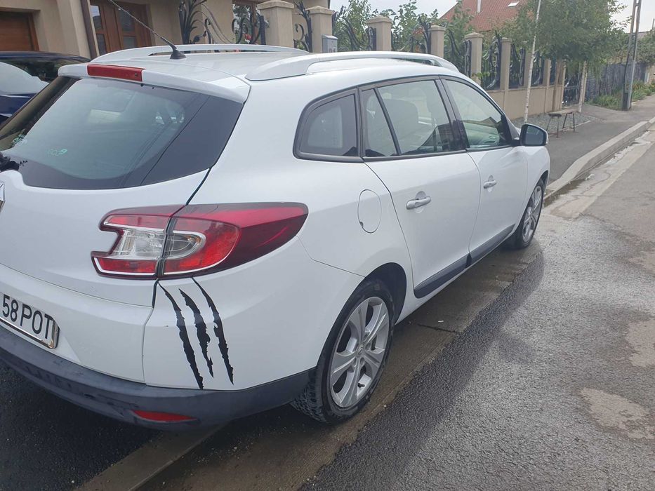Renault Megane 3, 1.5 dci, 110CP, revizie completa recent+distributie