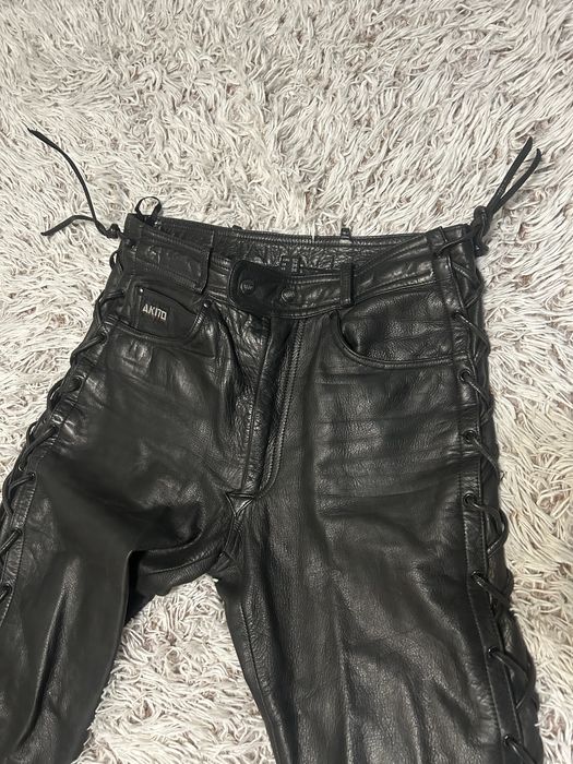 Pantaloni piele barbati