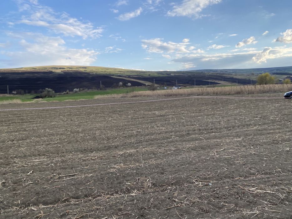 Vând TEREN INTRAVILAN în CÂMPENEȘTI (cu certificat urbanism informare)