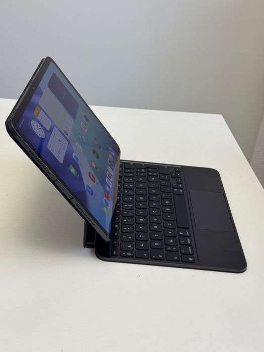 Apple iPad Pro 11" (2024), 512GB, Wi-Fi, Standard glass, Space Black