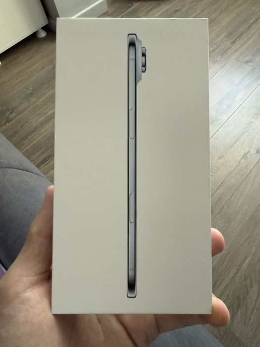 IPhone Air, Sky Blue, 512gb