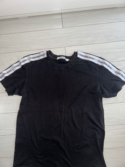 Vand tricou Calvin Klein Marimea M