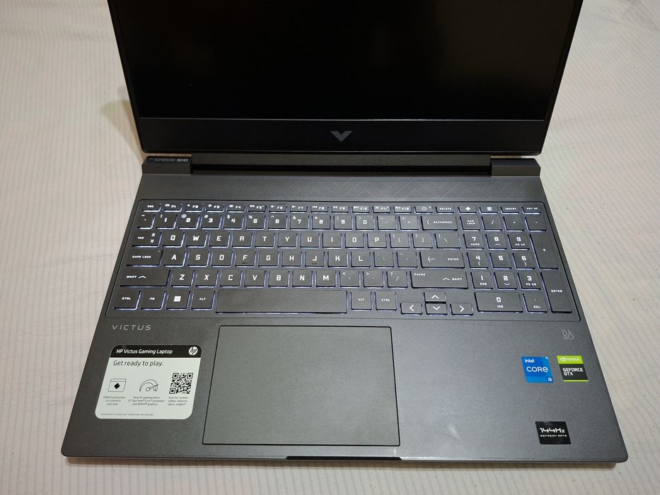 Hp Victus sotiladi srochni