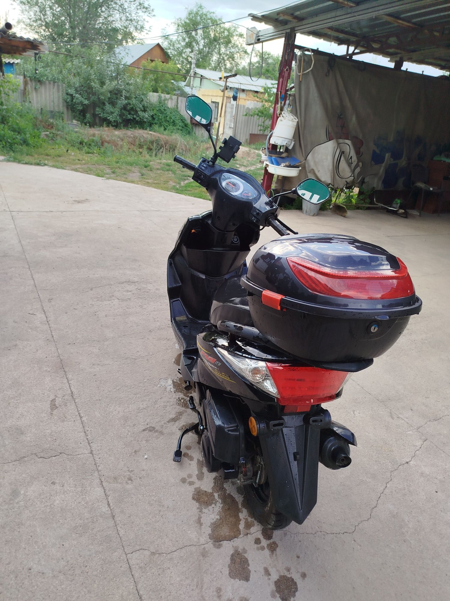 Продам мопед м 8