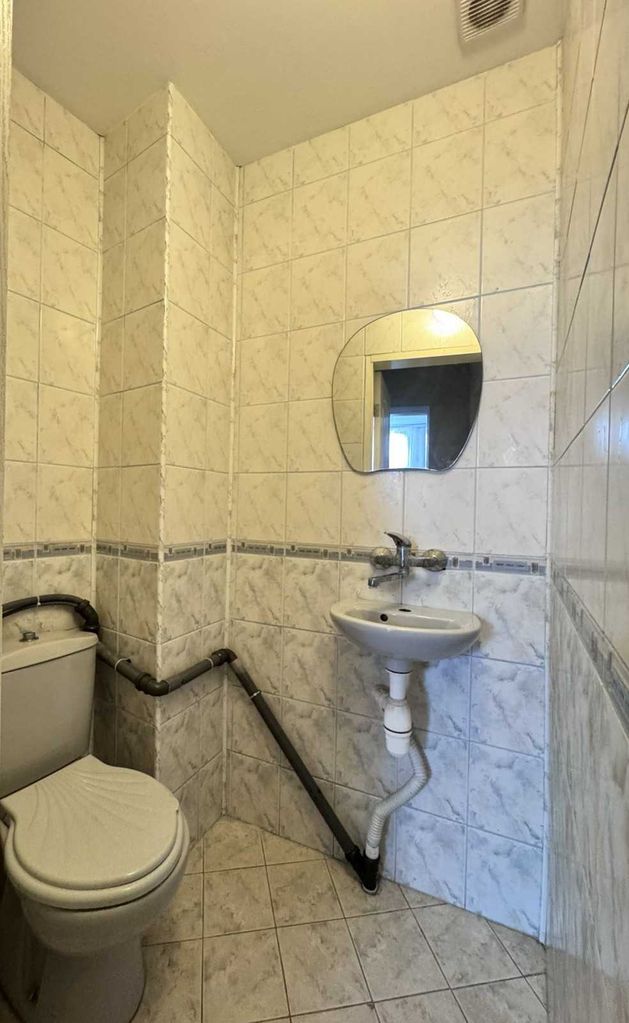 Продава се Тристаен апартамент в Русе, Център - 110 кв.м за 1555 €/кв.м - Снимка #12