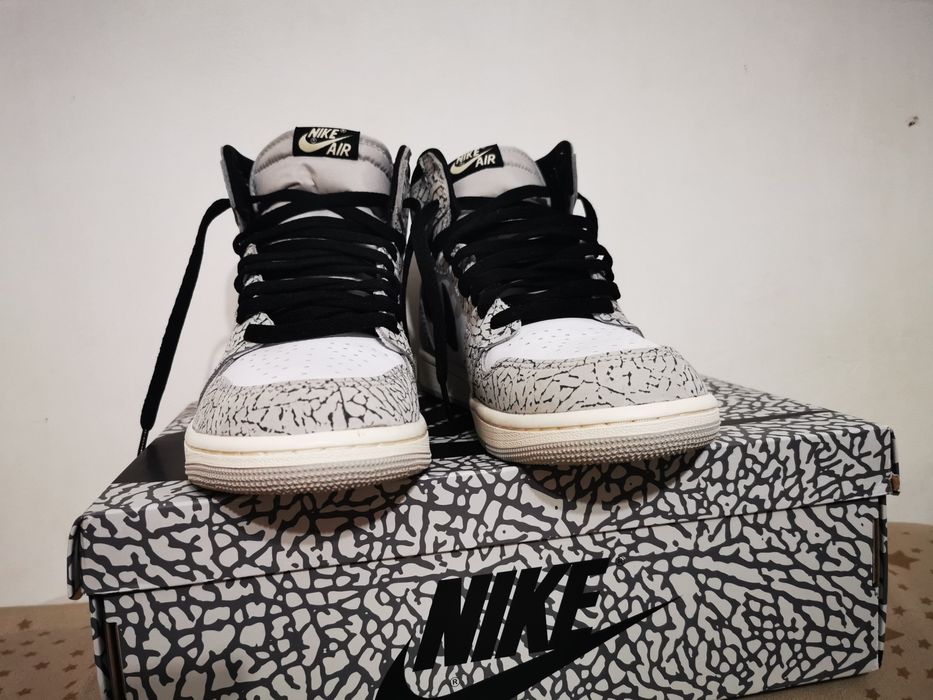 Air Jordan 1 Retro High OG, Tech gray/White Cement