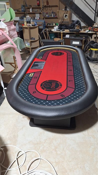 Masa Poker DMX personalizata stoc CustomTables.eu jetoane ceramice