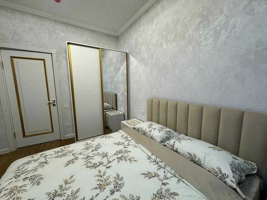 СРОЧНОЕ Сдаётся кв ЖК Гринвич 2-ком/5/8 ро-н Мирабадский 521*