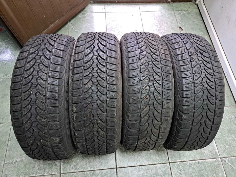 4 anvelope 195/60 16C Bridgestone
