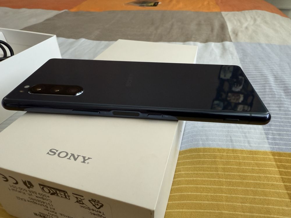 Смартфон Sony Xperia 5.