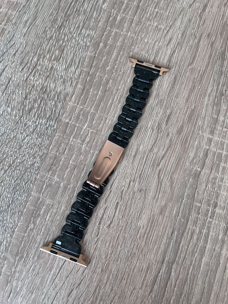 Черна каишка за Apple watch