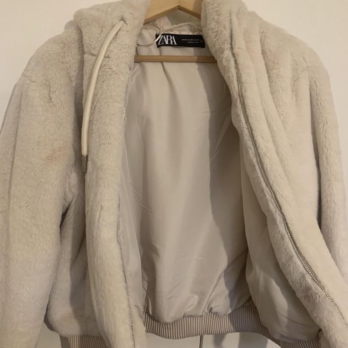 Пухени якета Zara