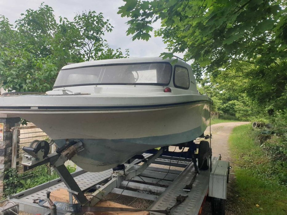 barca cu motor neptune 520