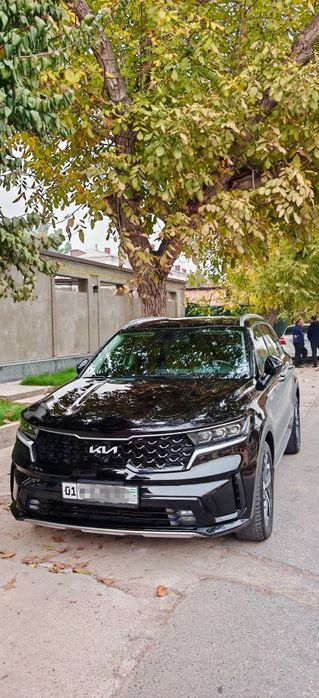Продаётся KIA SORENTO 3.5