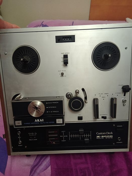 Magnetofon Akai X200D