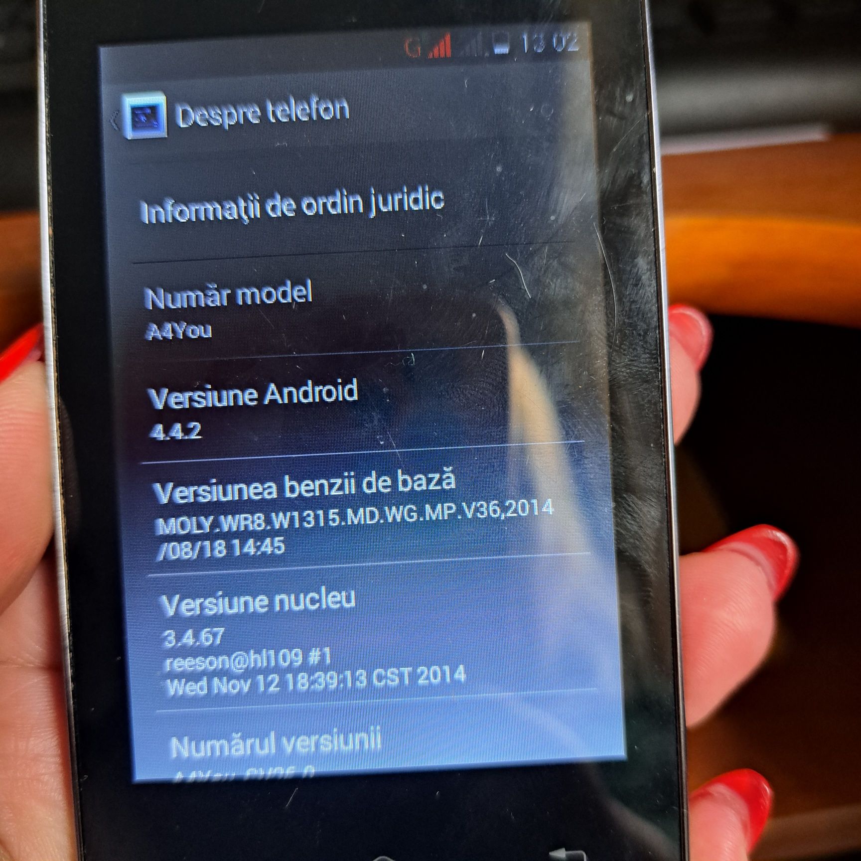 Allview Android A4YOU dual sim si Nokia 225 cu cutie