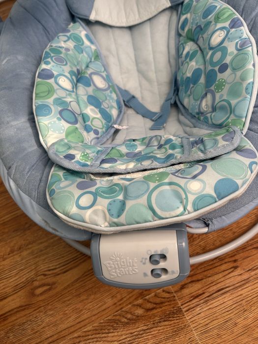 Бебешки шезлонг  запазен