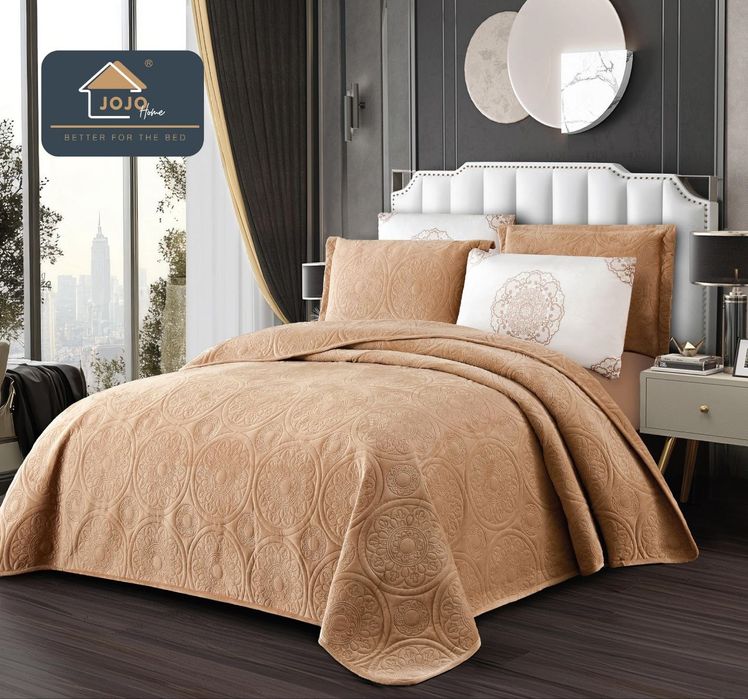 Cuvertura de pat din catifea groasa