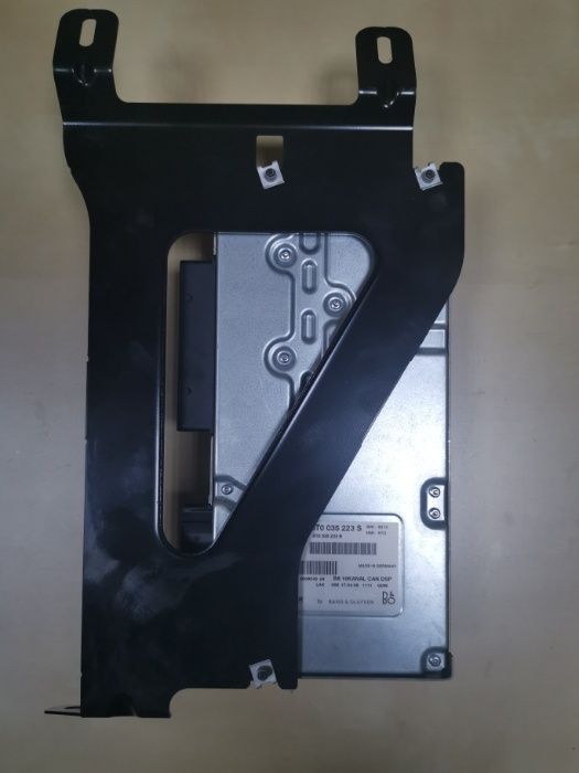 Amplificator Bang&Olufsen Audi A4 B8 A5 8T