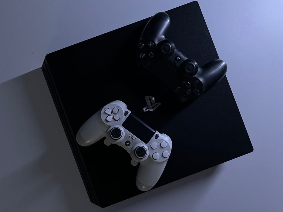 PlayStation 4 PRO 1tb