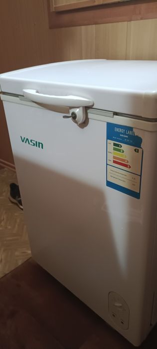 Отдам бесплатно морозильную камеру.