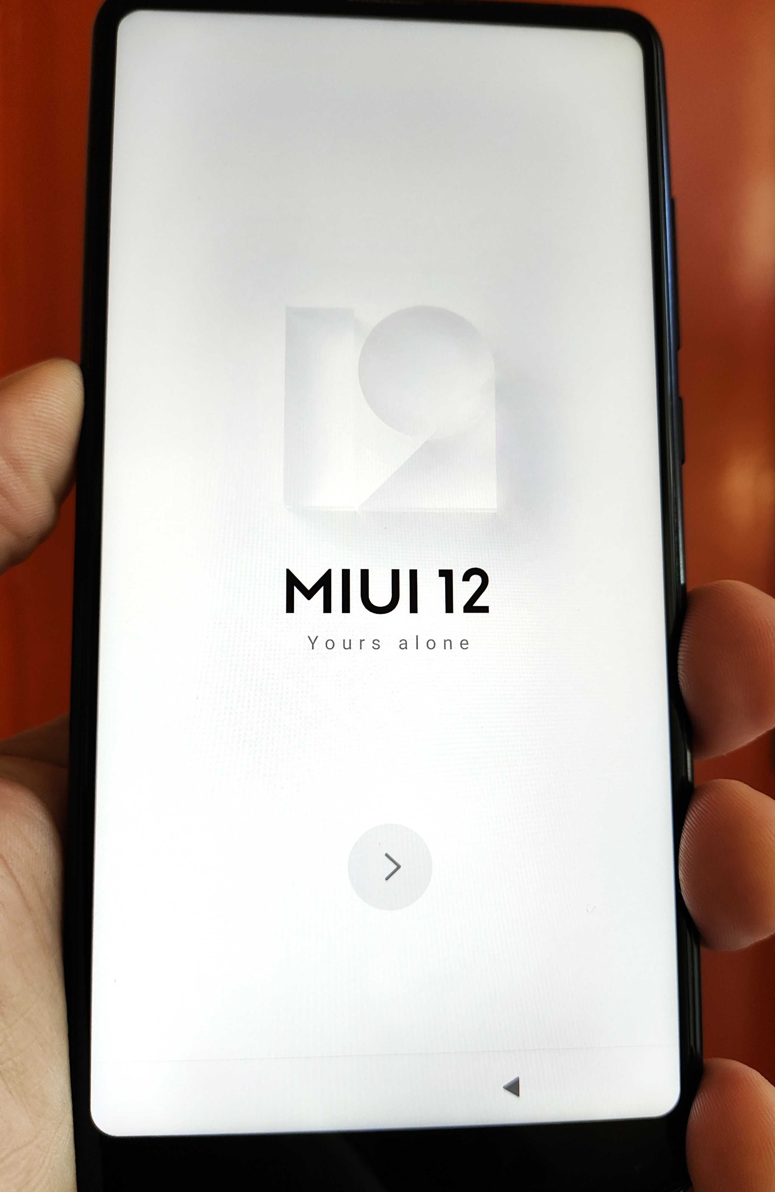 Xiaomi Mi Mix. 2, 6GB/64GB, супер запазен