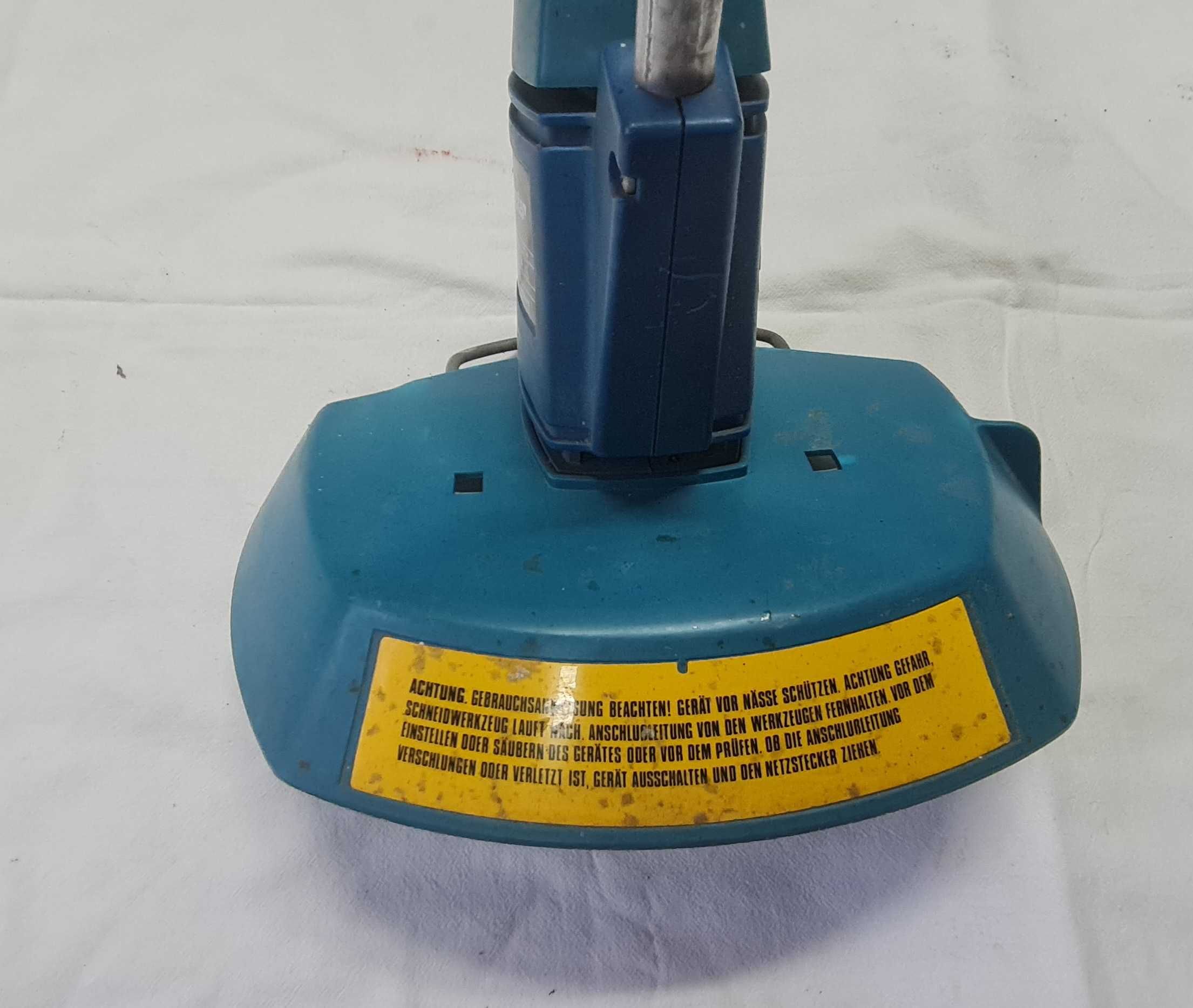 Електрически Тример за косене на трева, BLACK&DECKER D510/ 220V / 215W